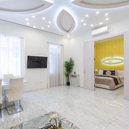 Luxurious Central Apartment Next To The Danube River Budapest Eksteriør bilde