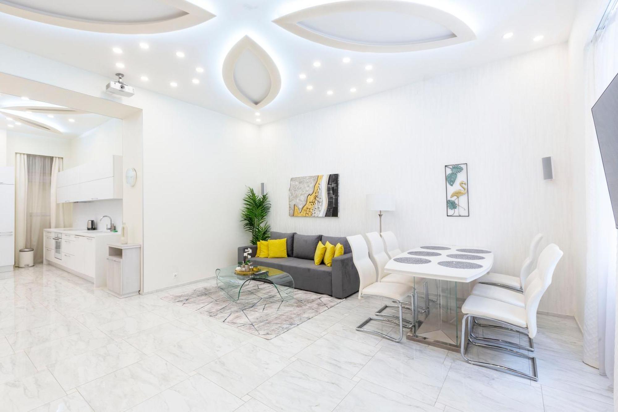 Luxurious Central Apartment Next To The Danube River Budapest Eksteriør bilde