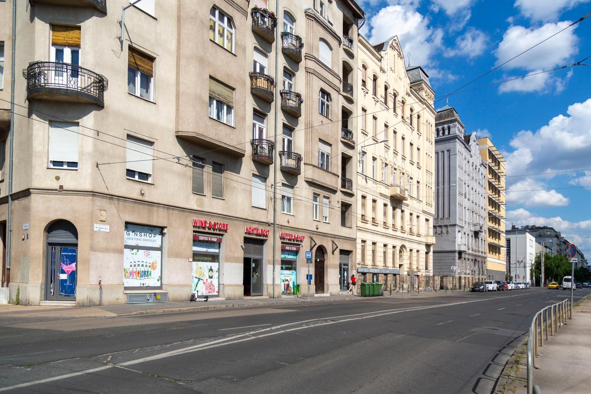 Luxurious Central Apartment Next To The Danube River Budapest Eksteriør bilde
